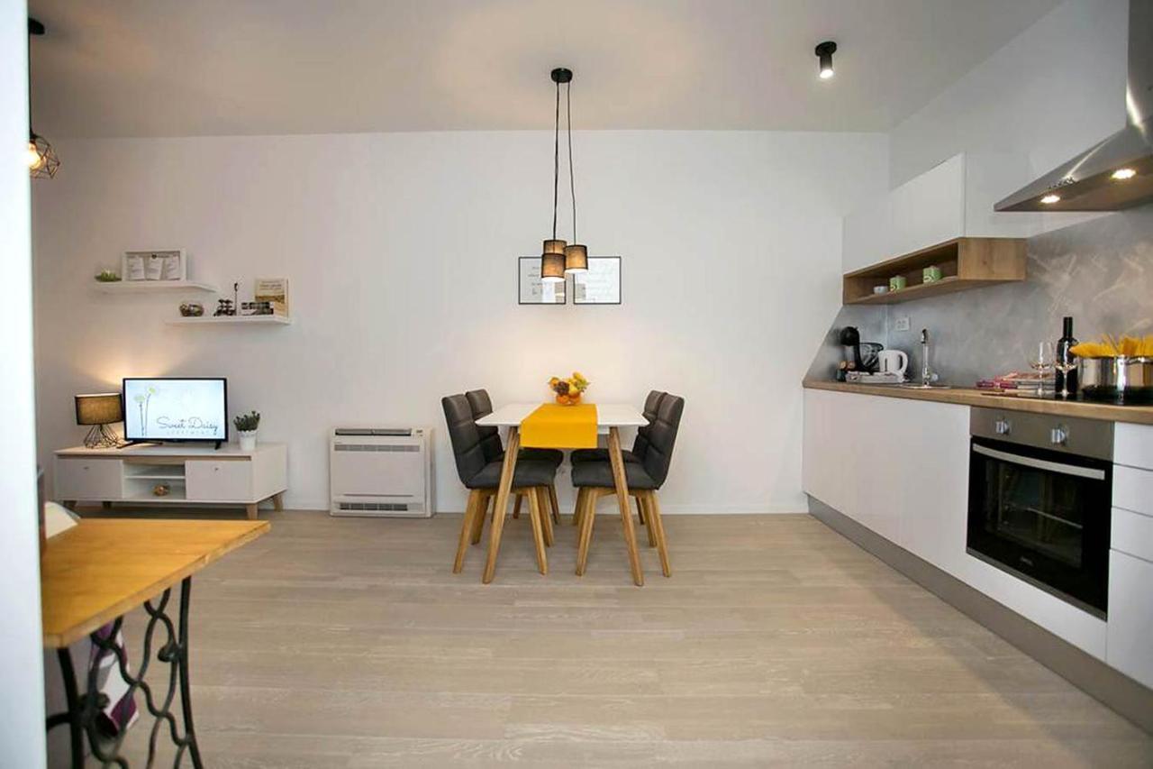 Apartment Sweet Daisy With Parking Zadar Exterior foto